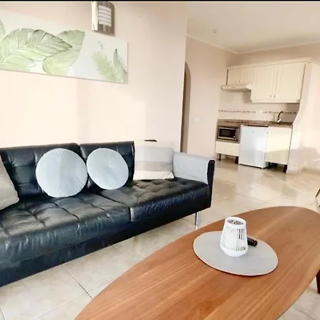 Отель Penthouse With Sea Views At 3 Strars Hovima Santa Maria 3*